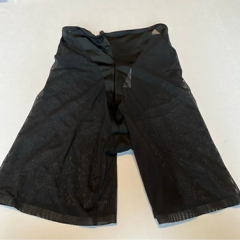 Spanx Star Women's Black shape wear sheer shorts Size Medium